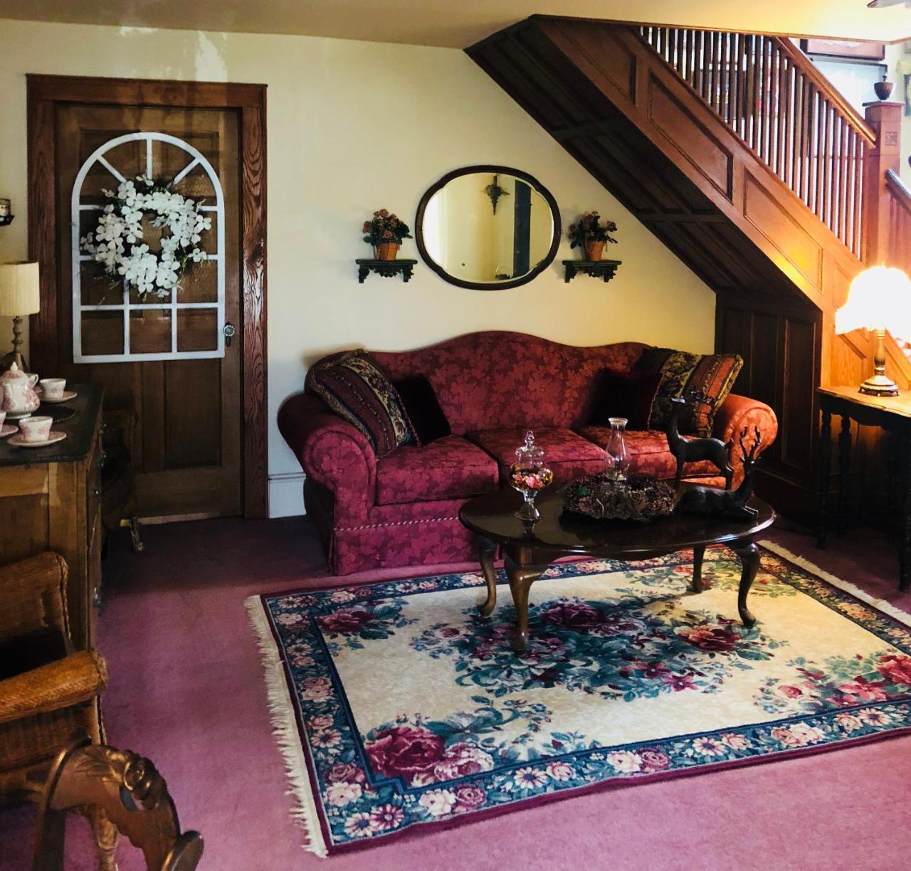 The Bella Ella Bed And Breakfast Канандейґуа Екстер'єр фото